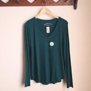 Aeropostale Soft Green Long Sleeve V Neck